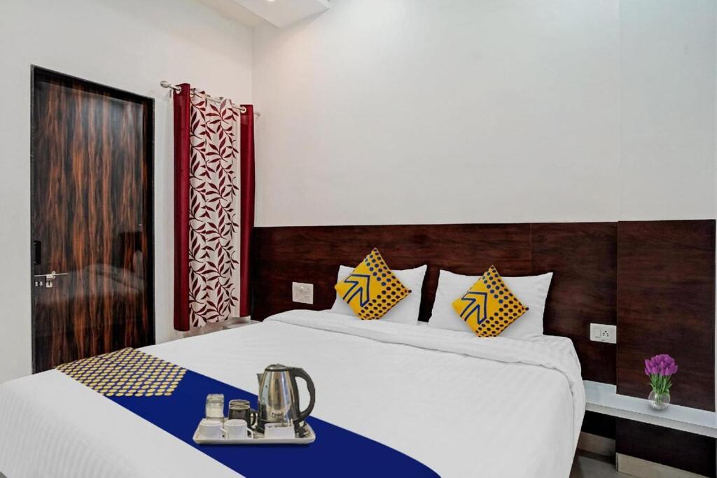 Hotel Angan Udajpur Zewnętrze zdjęcie